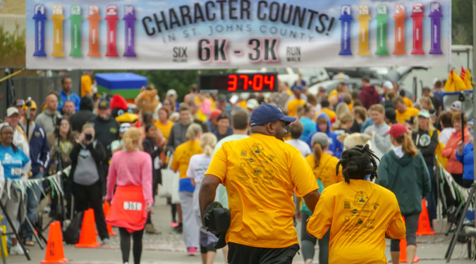 Racers approaching the finish line